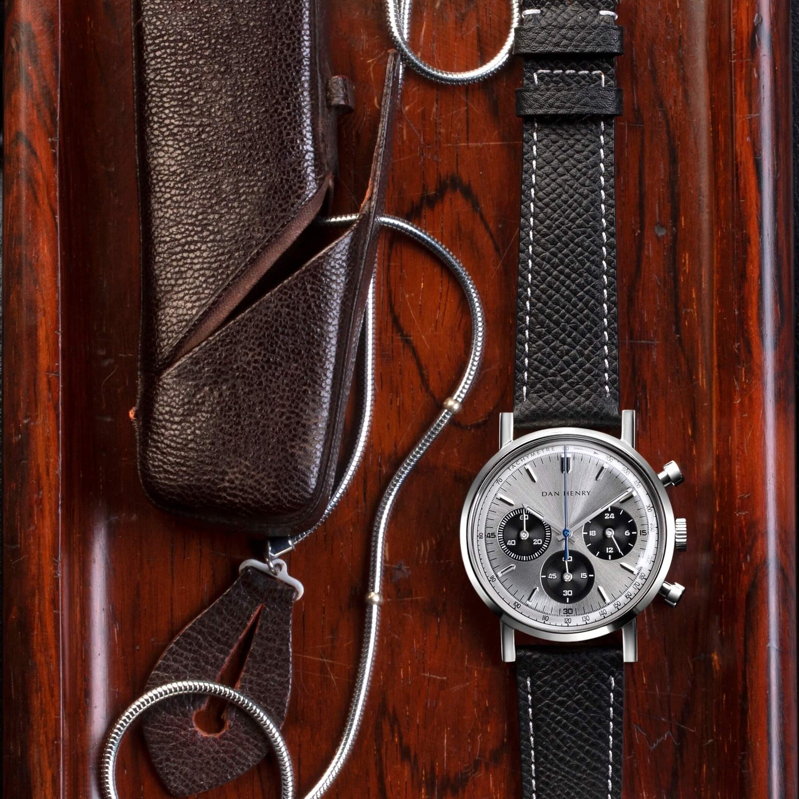 Black/White Stitch/19mm