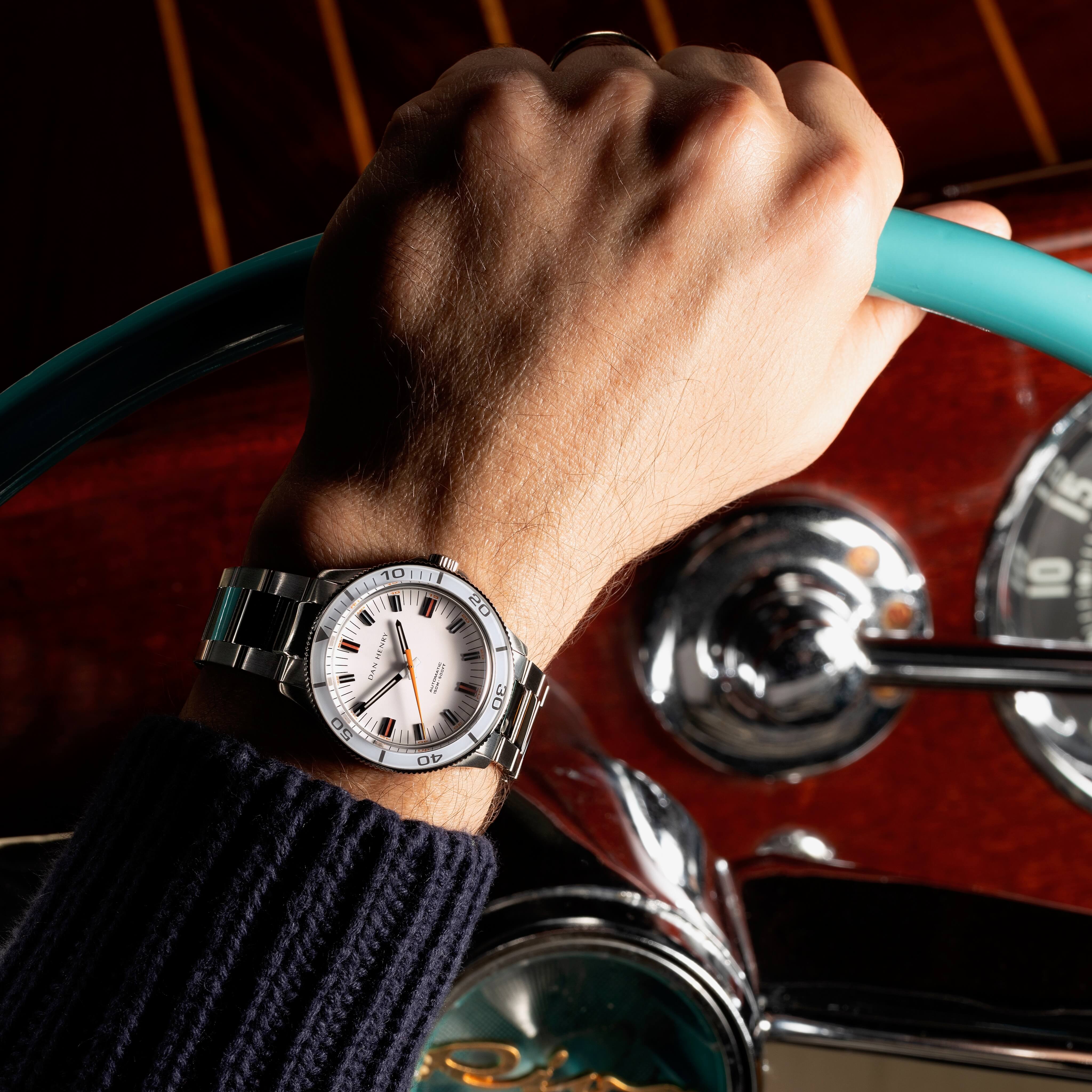 1975 Metal Bracelet | Dan Henry Vintage Watches